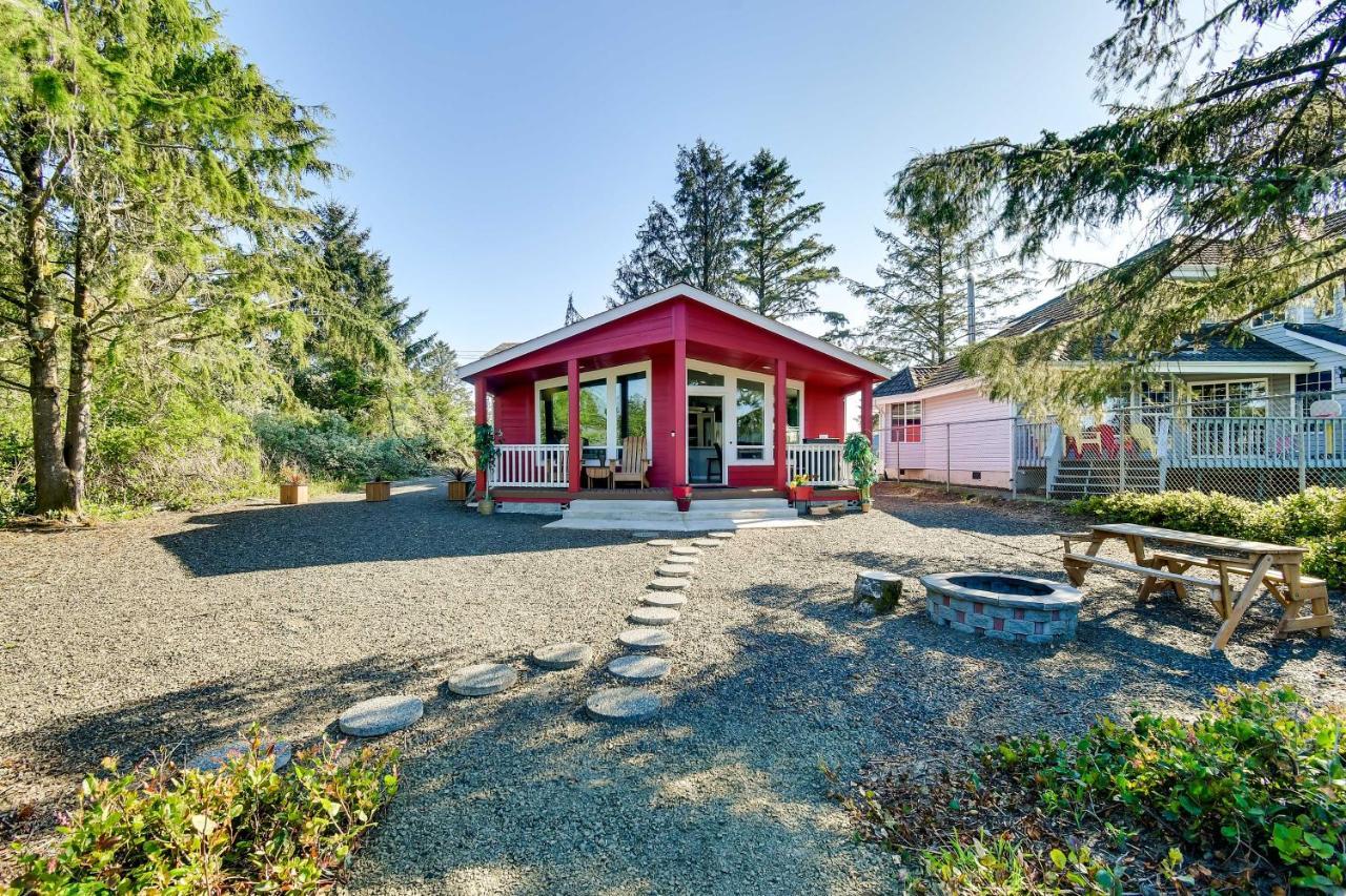 Ocean Shores Retreat With Porch And Canal Views! Zewnętrze zdjęcie